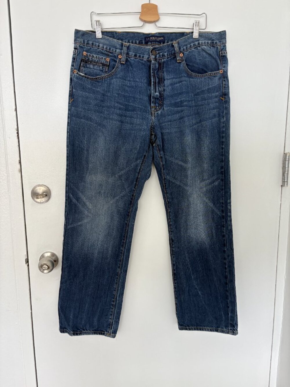 US. POLO ASSN Men's Distressed Jeans Size 38 x 32